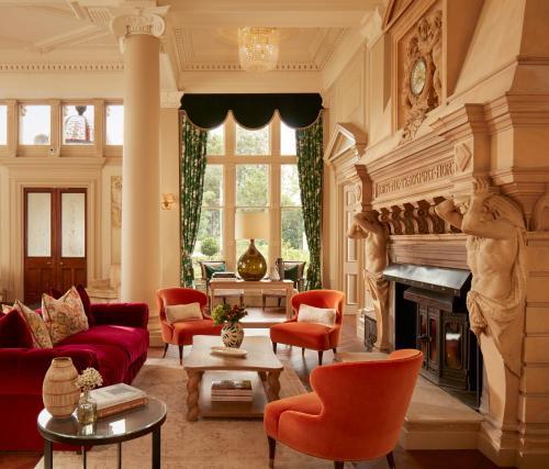 Down Hall Hotel - image 14