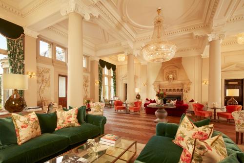 Down Hall Hotel - image 4