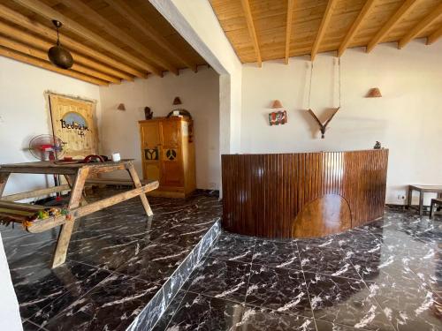 Зручності, Live the bedouinlife in Нувейба