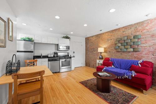 Panoramic Views on Your Front Porch, Pittsburgh