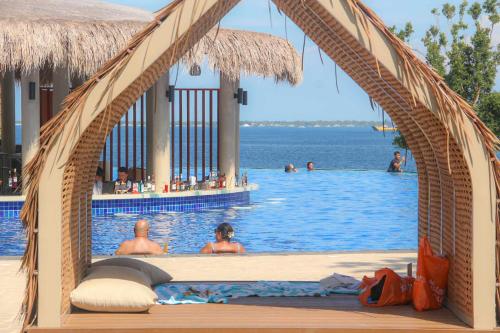 The Mactan Newtown, 1-BR Seaview Condo, Cebu City