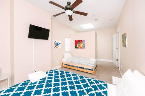 Acrisure Field - Off Street Parking - GroupStay Acrisure Field - Off Street Parking - GroupStay