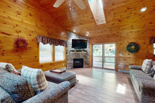 Ohana Retreat in Hoyes, USA