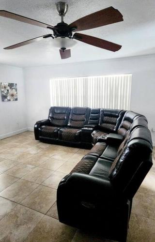 Ava Lea's Falls in Orlando West