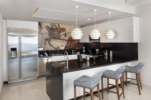 3BD Garza Blanca Cabo Luxury Resort in San José del Cabo, Mexico