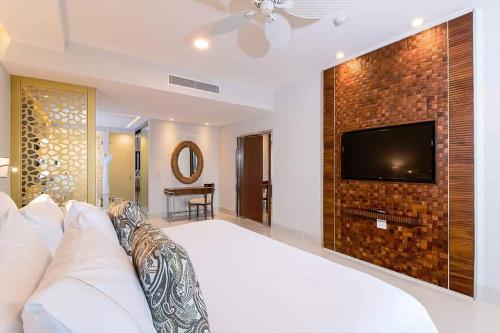 3BD Garza Blanca Cabo Luxury Resort in San José del Cabo, Mexico