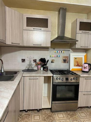 3х комнатная на Толе би дом 78, Taraz (fotografie 3)