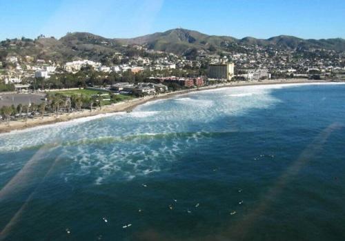 Ventura Beach Cottage Long Short Term Available in Ventura, USA