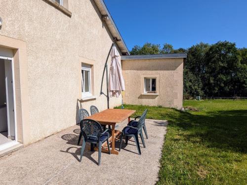 Maison plain pied avec jardin clos à Longchamps - FR-1-585-137 (Maison plain pied avec jardin clos a Longchamps - FR-1-585-137) in Šomona pie Ēras