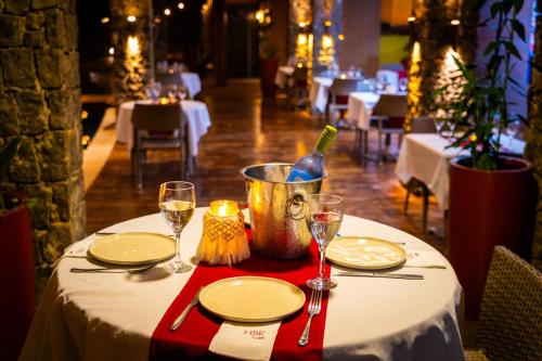 597584204 Kalango Hotel Boutique