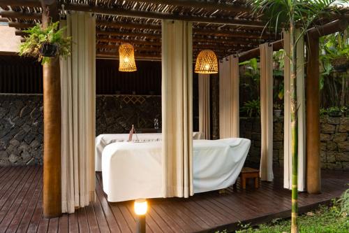 597584220 Kalango Hotel Boutique