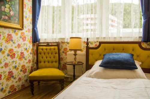1 twin bed