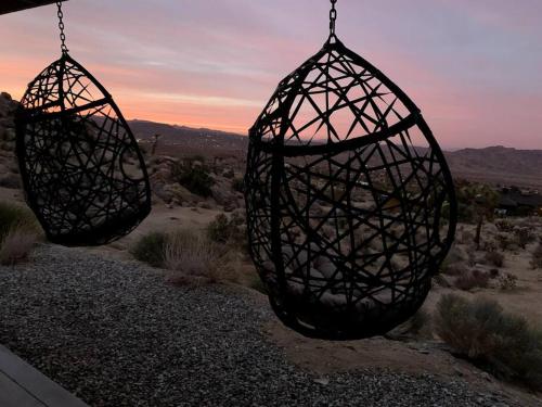 Rockwood House with Pool and Spa