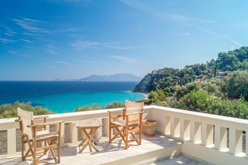 陽台/露台, 阿爾莫尼亞海灣酒店 (Armonia Bay Hotel) in 科卡里