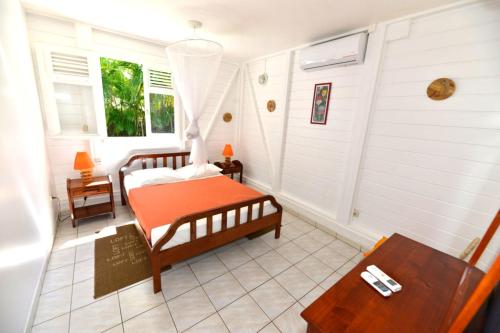 Sur la route des épices - Location villas avec piscine et jacuzzi (Sur la route des epices - Location villas avec piscine et jacuzzi) in Le Francois