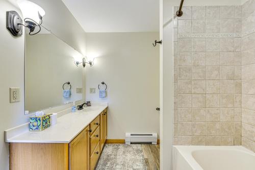 Family Gem Private Community Beach on Tripp Lake