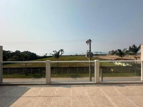 Sobrado em Itapoá, 150m da praia