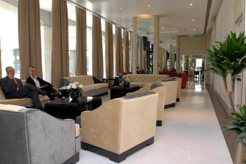 大堂, 杜卡迪曼托瓦大酒店 (Grand Hotel Duca Di Mantova) in 塞斯托聖喬凡尼