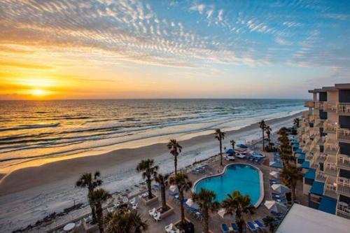Beach Tropical Oasis Daytonna Beach in Daytona Beach, USA