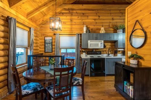 ER53R - Beary Special cabin in Pigeon Forge, USA