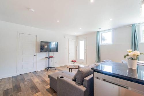 Modern Apt, Free Parking and Best Family Travel, Longueuil (fotografie 5)