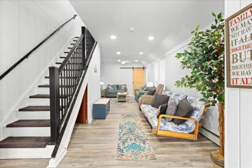 Modern 3BR Beach House - sleeps 10 in Ventnor City, USA