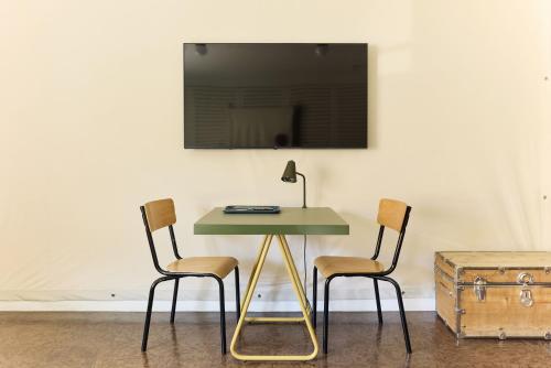 Ace Hotel & Swim Club Palm Springs Room Type - Standard King Room