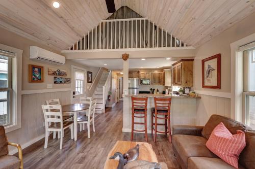 Konyha, Treetop River Cabins on the Guadalupe River in Center Point (TX)