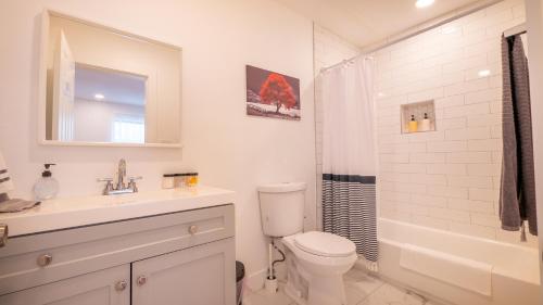 Private Studio Apt Near Downtown - 4 miles in San Antonio, USA