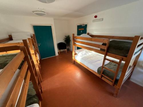 Llety Glyndwr - Bunkhouse in Trawsfynydd