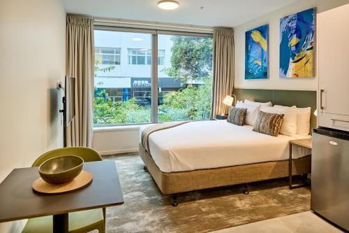 Sojourn Apartment Hotel - Ghuznee