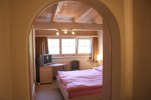 Apartment (4 Adults)