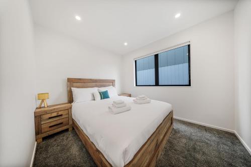 Botany Modern Townhouse Retreat