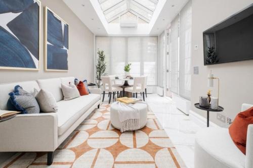Arcore Premium Apartments Knightsbridge