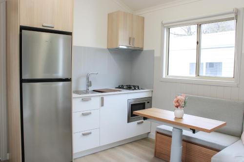 ห้องครัว, Tasman Holiday Parks - Yallingup Beach in มาร์กาเร็ต ริเวอร์