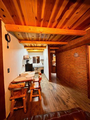 Cabañas Villa Escondida (Cabanas Villa Escondida) in Urique