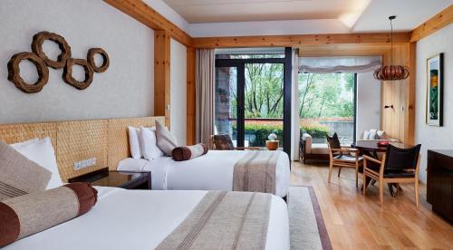 Qiandaohu Liberty Interworld Palace Room Type - Deluxe Twin Room