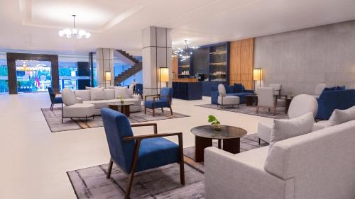 Lobby, ASTON Pekalongan Syariah Hotel & Conference Center in Pekalongan