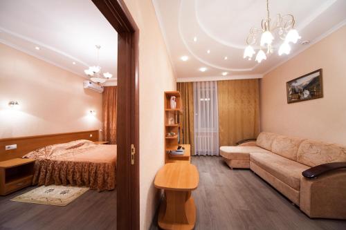 VIP House Hotel