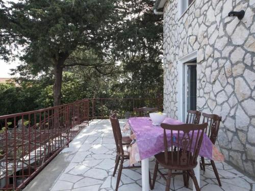 Apartment Villa DD - Four Bedroom Apartment With Terrace Sea View ST, Supetar