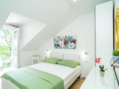 Apartment & Rooms Papa - Premium Double or Twin Room with Balcony and Partial Sea View Soba 2, Mlini (zdjęcie 3)
