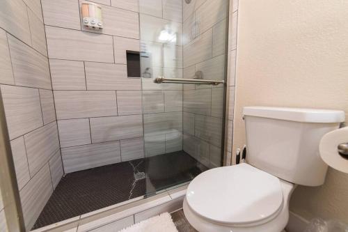 Walk to ATT-Free Parking-Min to attractions-Modern in Arlington, USA