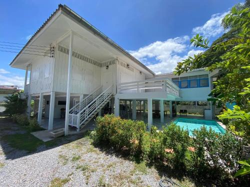 SOOK JAI BY THE SEA