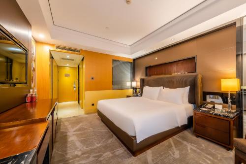 Celebrity Upper Class Hotel