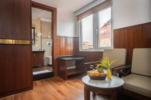 Deluxe Family Room - Free Airport Pickup