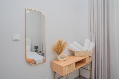 Cozy 1BR Midtown 20 Mins to Mall of Emirates by Vibel, Dubaj (zdjęcie 2)