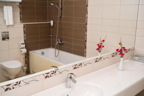 Mabre Residence - image 5