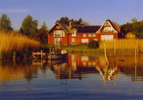 Atelierhaus am Bodden FeWo A oben in Grubnow, Deutschland
