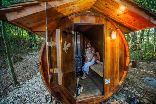 Szauna, Treehous Sněžník s wellness (Treehous Sneznik s wellness) in Kraliky