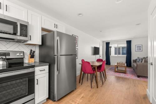 Cozy Retreat Minutes from Nashville Unit 9B apts in Nashville, USA